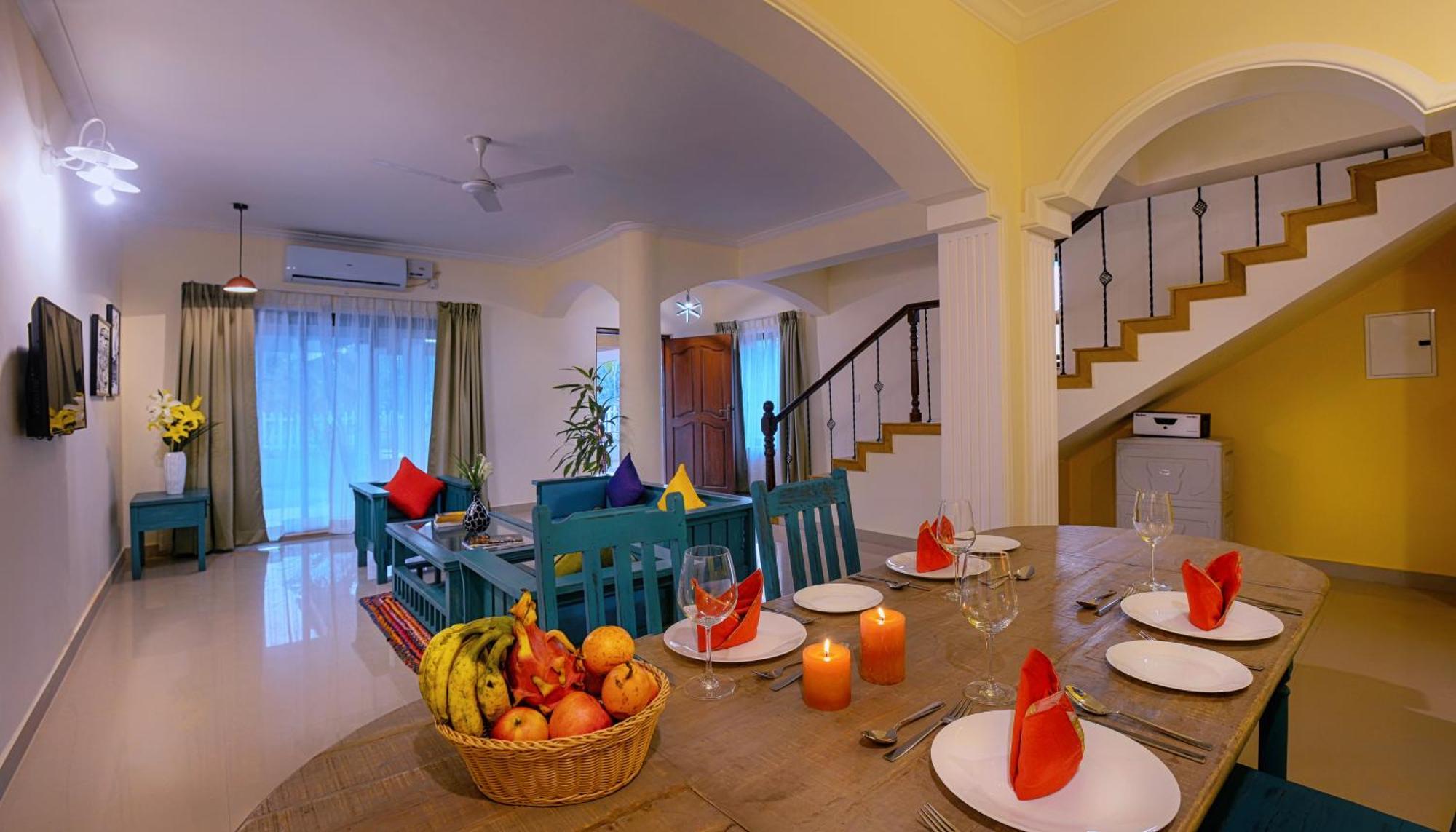 Treehouse Blue Hotel & Villas โคลวา ภายนอก รูปภาพ