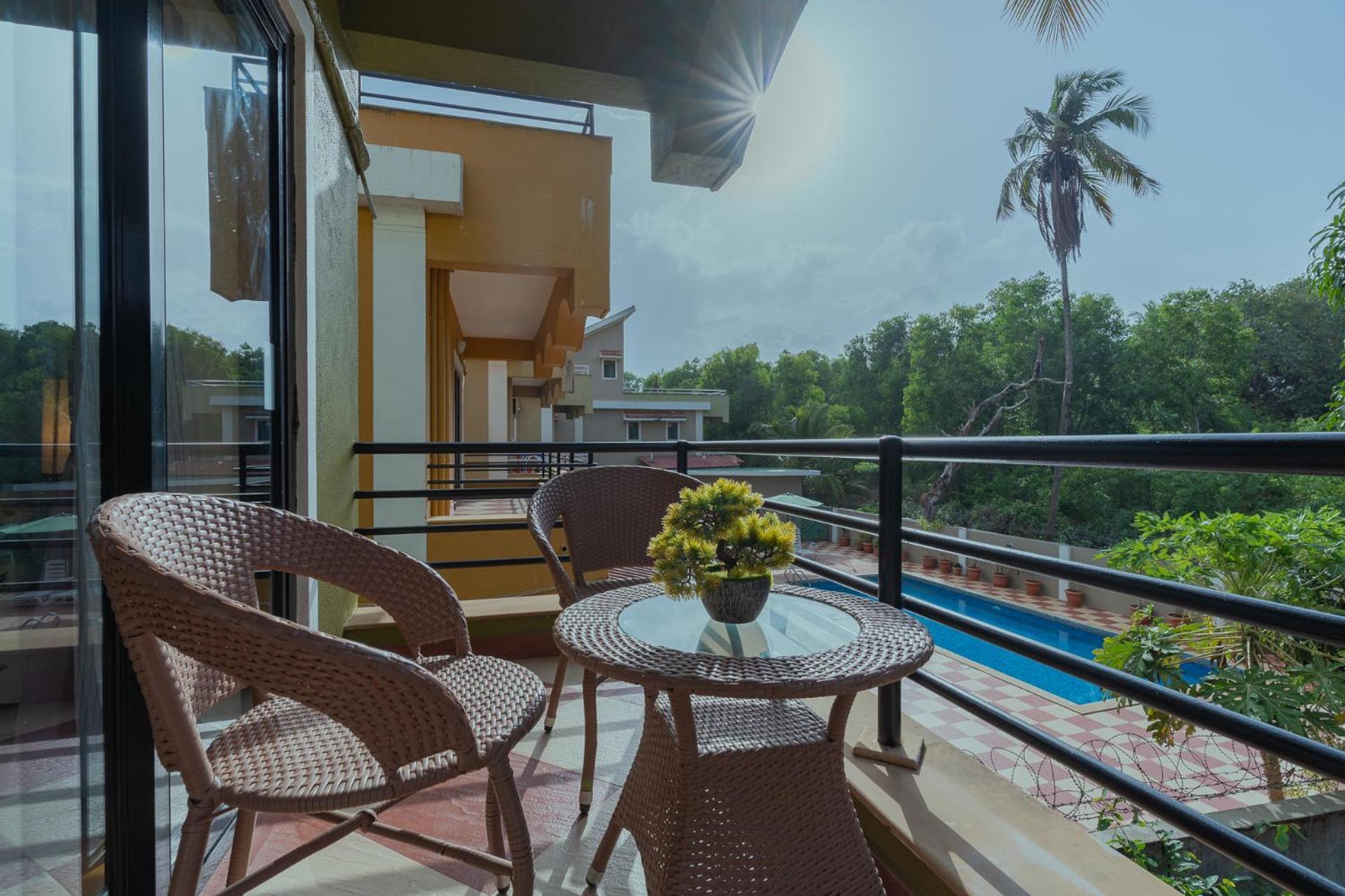Treehouse Blue Hotel & Villas โคลวา ภายนอก รูปภาพ