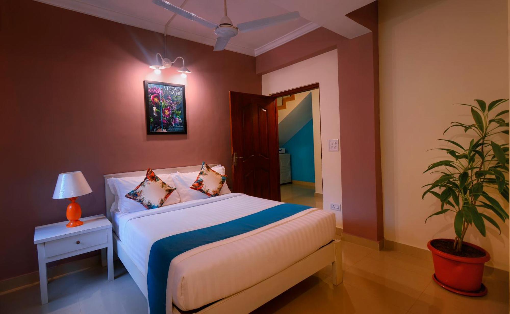 Treehouse Blue Hotel & Villas โคลวา ภายนอก รูปภาพ